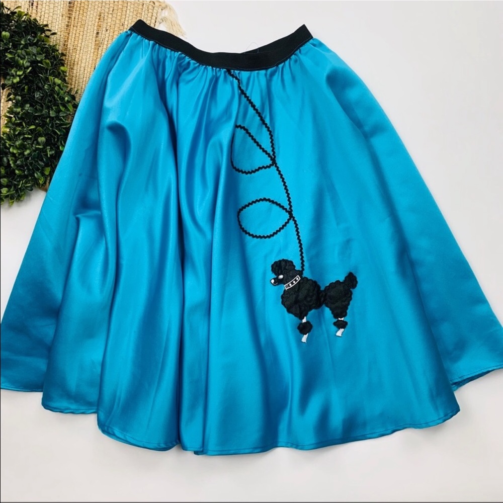 Women’s Poodle Skirt